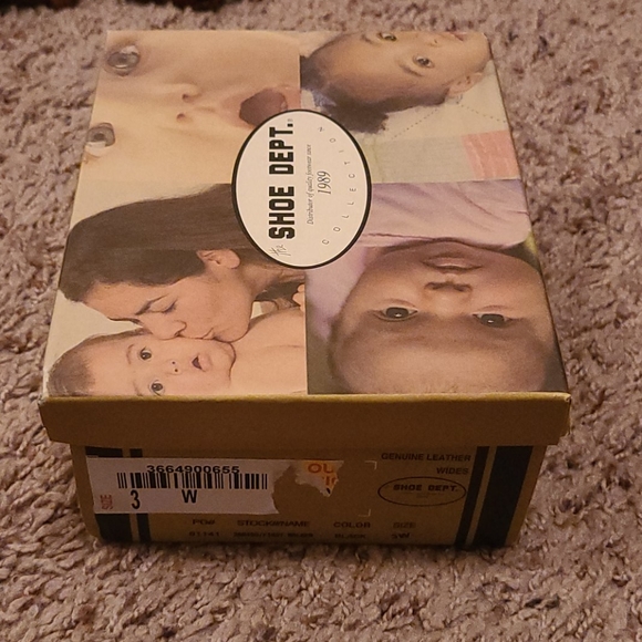 Shoes - Picture 2 of 5